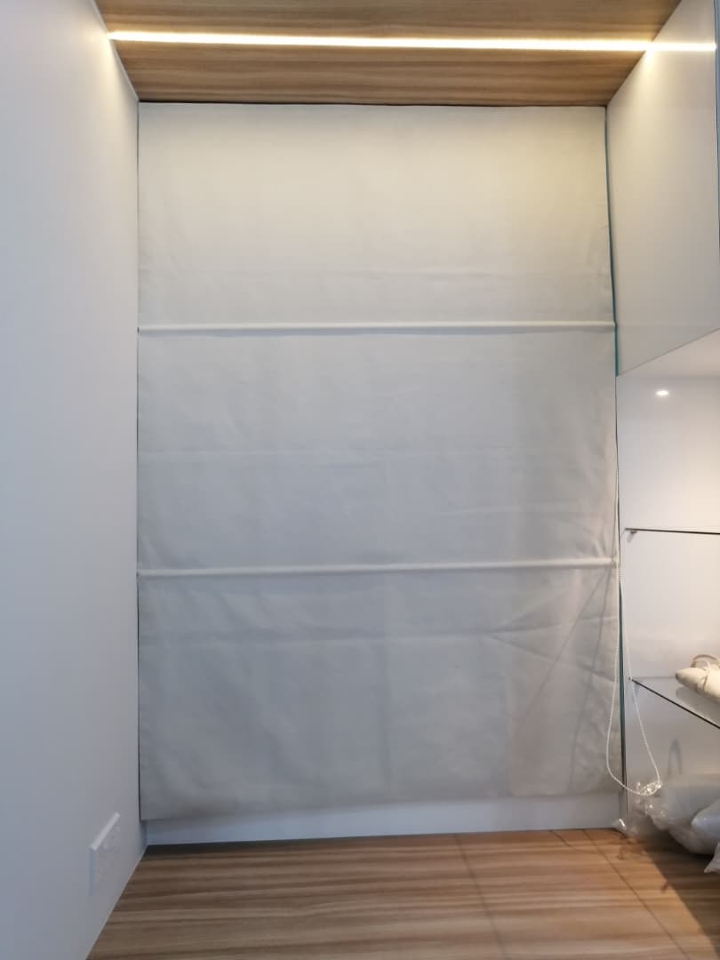 ROMAN BLINDS